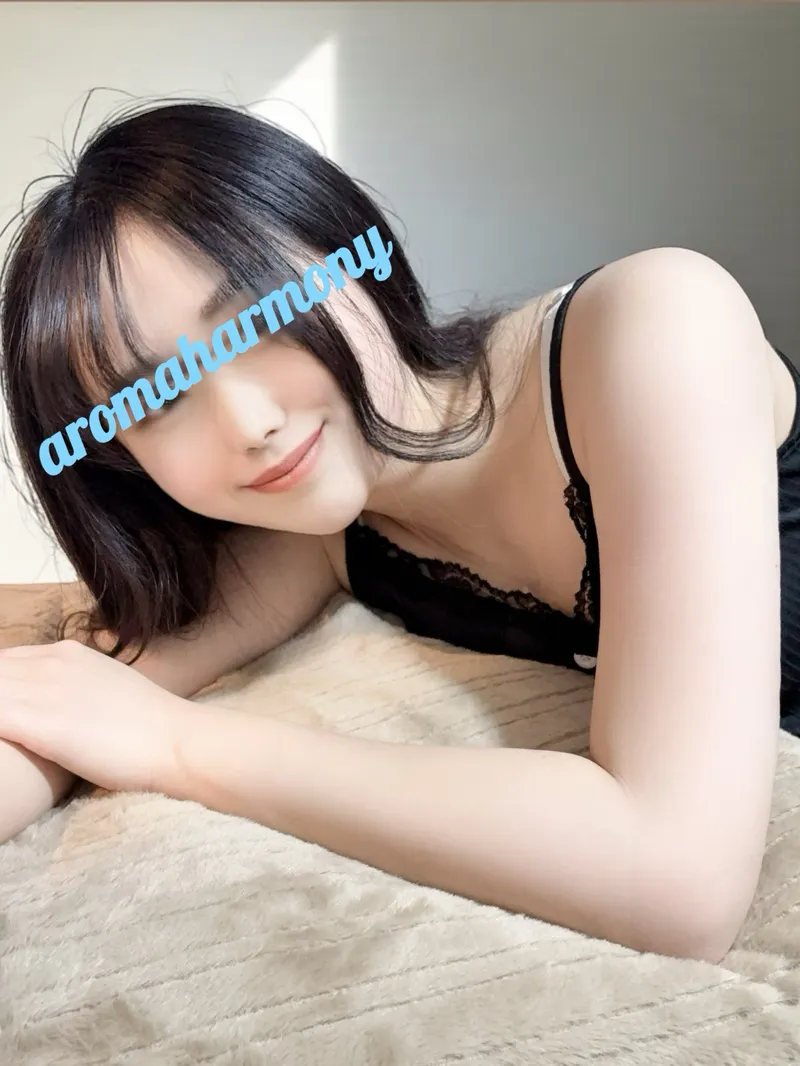 秋葉 るな