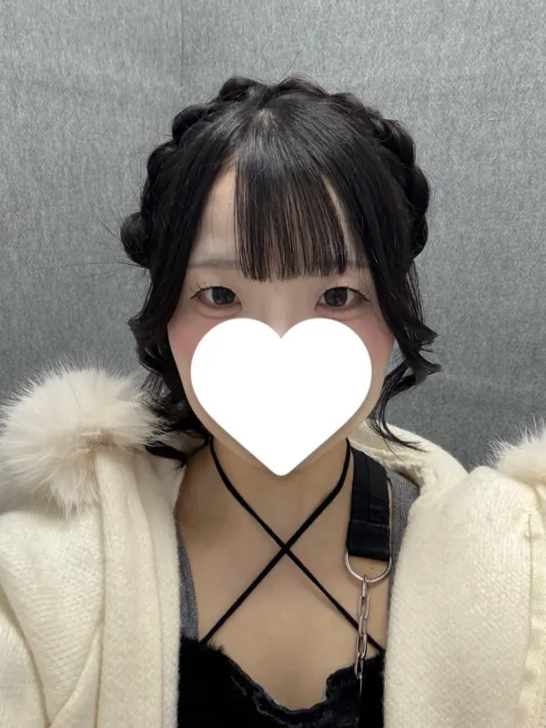 みいな