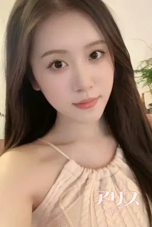 リナ