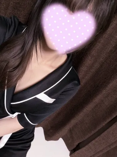 美月ひより