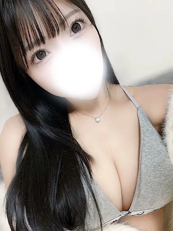 平良ひかる