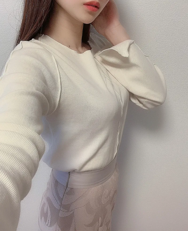 星奈くるみ