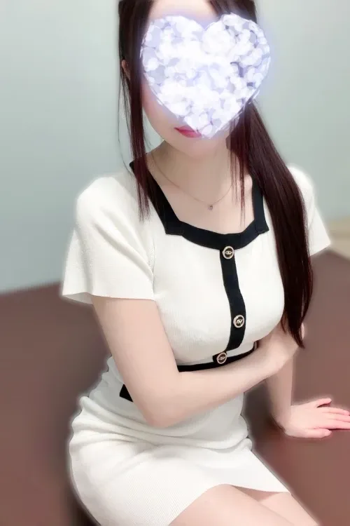 桃瀬りお