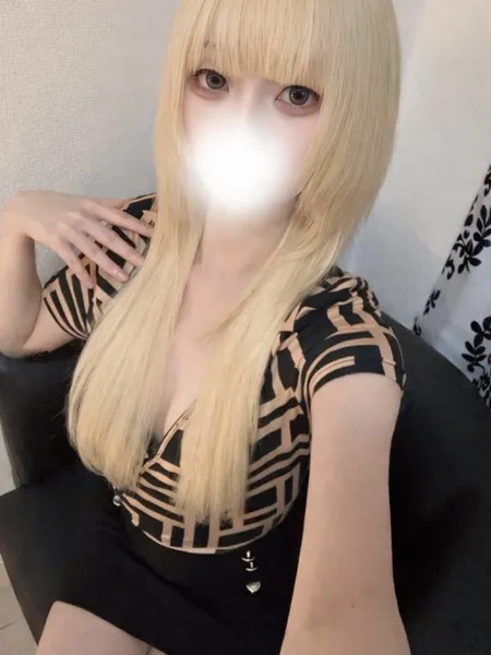 水瀬エレナ